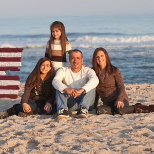 Joe Mangino and family